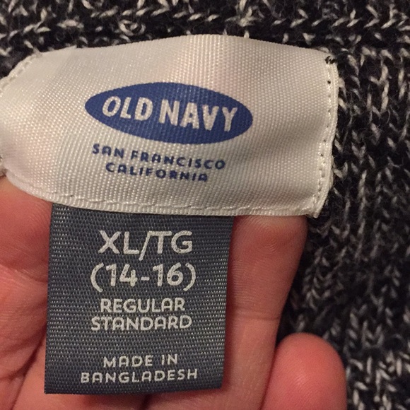 Old Navy knitted sweater - Picture 2 of 2
